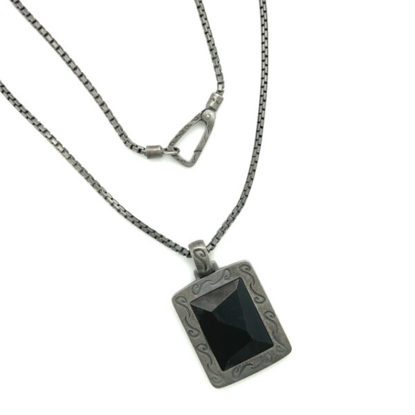 ARA RECTANGULAR ONYX GEMSTONE PENDANT