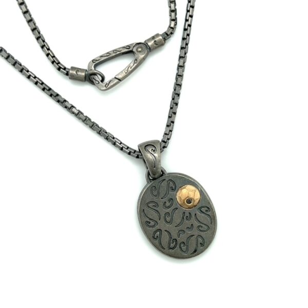 ARA OVAL OXIDIZED PENDANT WITH SIDE BLACK DIAMOND
