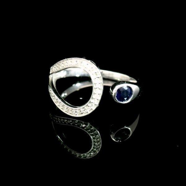 14KT White Gold Diamond & Sapphire Ring