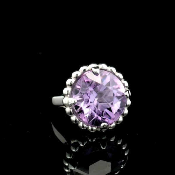 Starburst Amethyst Gold Ring